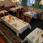 Hotel Am Rossplan 3*