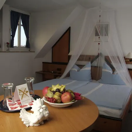 Am Rossplan Otel 3*