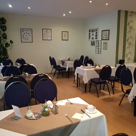 Am Rossplan Hotel Altenburg