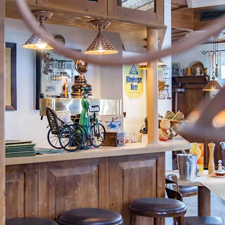 Szálloda Am Rossplan