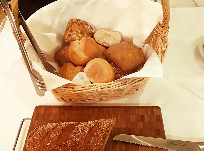 Am Rossplan Otel Altenburg